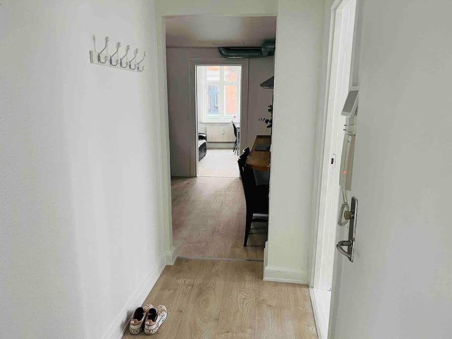 Lovely 1-Bedroom Condo In Aarhus C Exterior photo