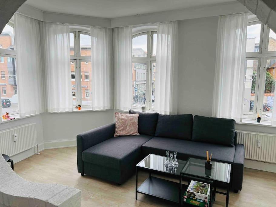 Lovely 1-Bedroom Condo In Aarhus C Exterior photo